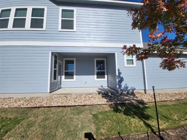 Building Photo - 345 Aqua Spgs Aly