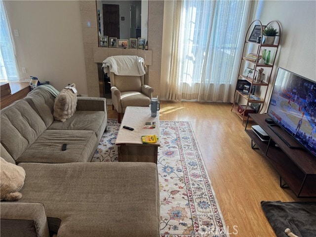 Building Photo - 451 Medford Ct