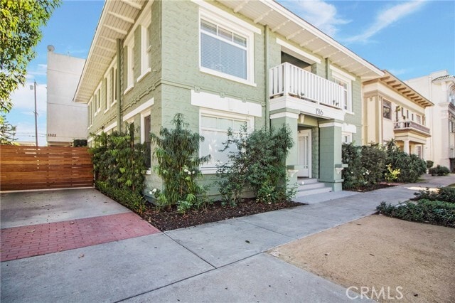 Primary Photo - 1322 E 3rd St