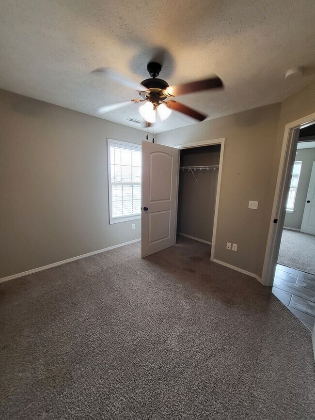 Building Photo - Beautiful home in a great neighborhood!
