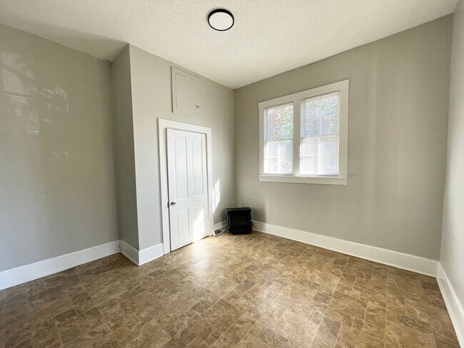 Building Photo - texas943