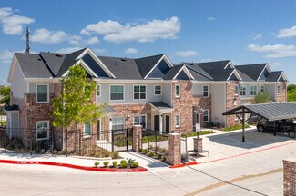 Building Photo - Emerson at Buda