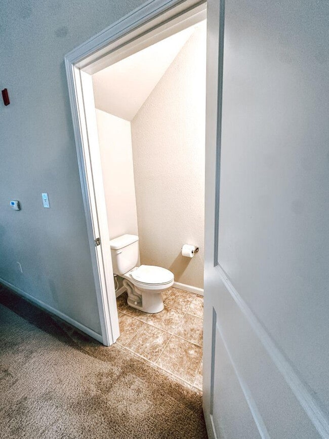 Building Photo - 525 S Patterson Dr