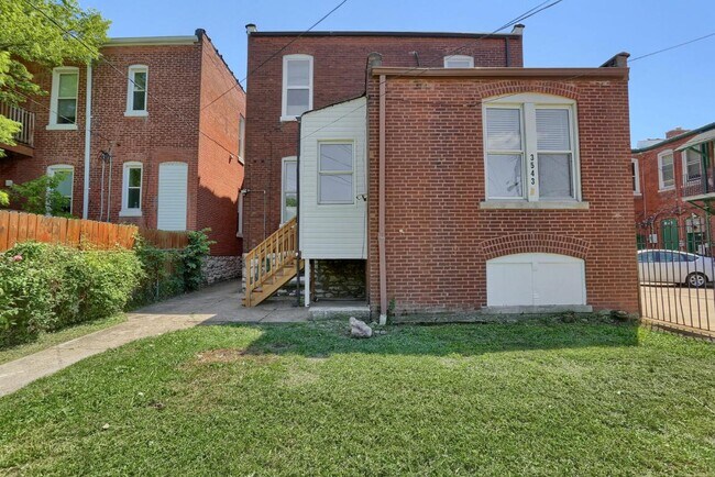Building Photo - 3543 Wyoming St
