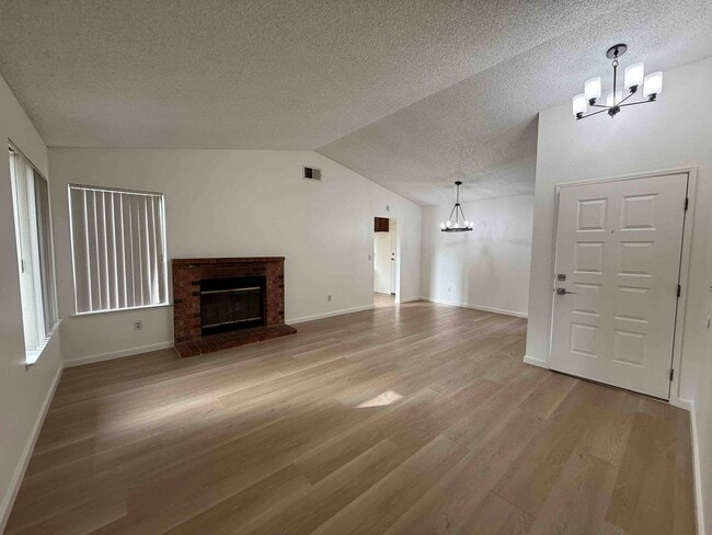 Building Photo - Great Natomas 3 Bedroom on Large Court