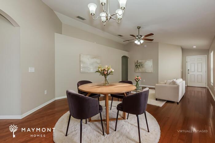 Building Photo - 911 Seminole Sky Dr