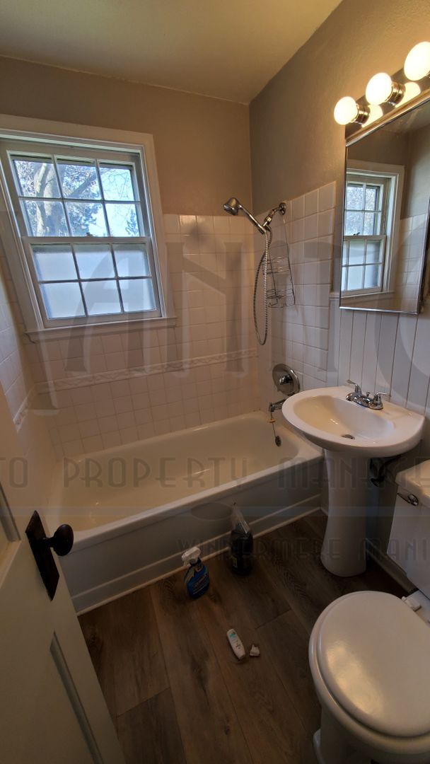 Building Photo - **COMING SOON** Charming Garden Springs Home