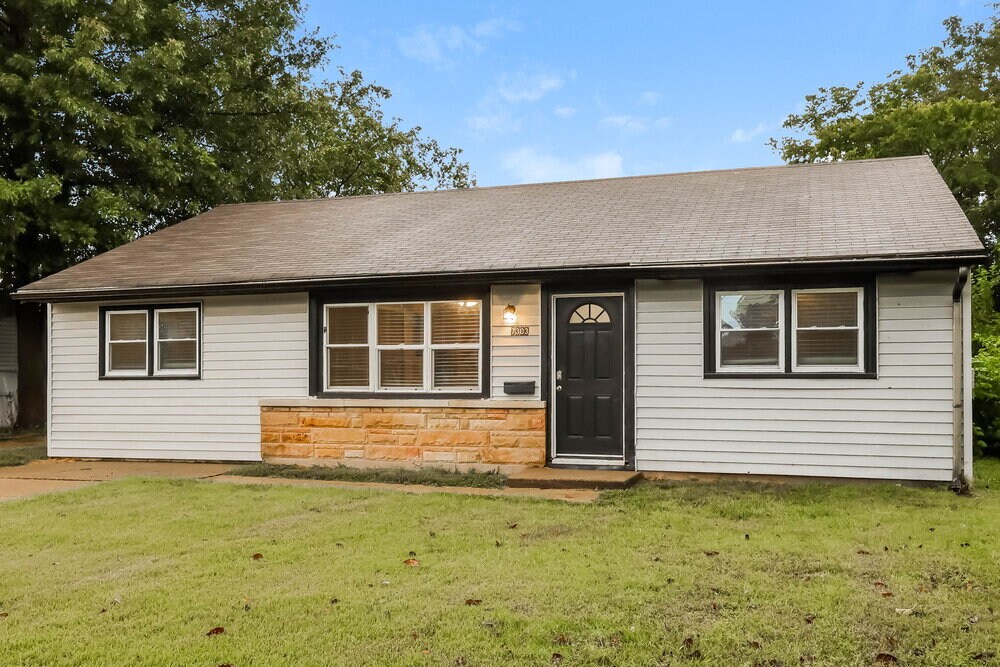 Building Photo - 7303 Dunkirk Ln