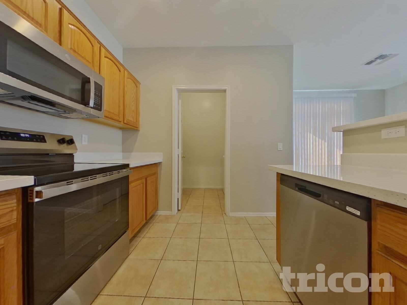 Building Photo - 7329 W Darrel Rd