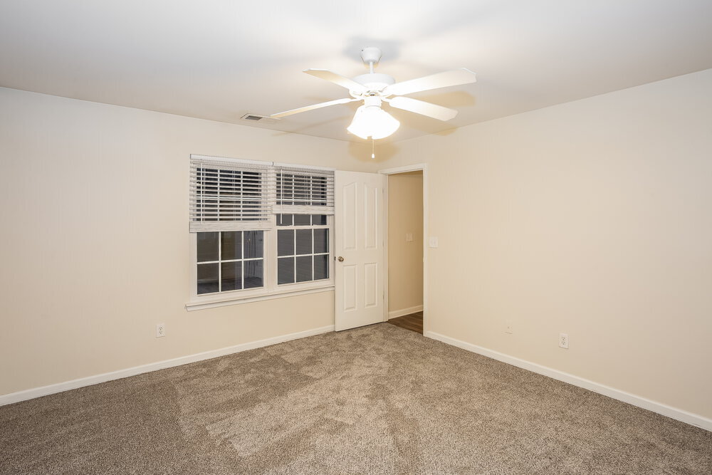 Building Photo - 3043 Clover Rd NW