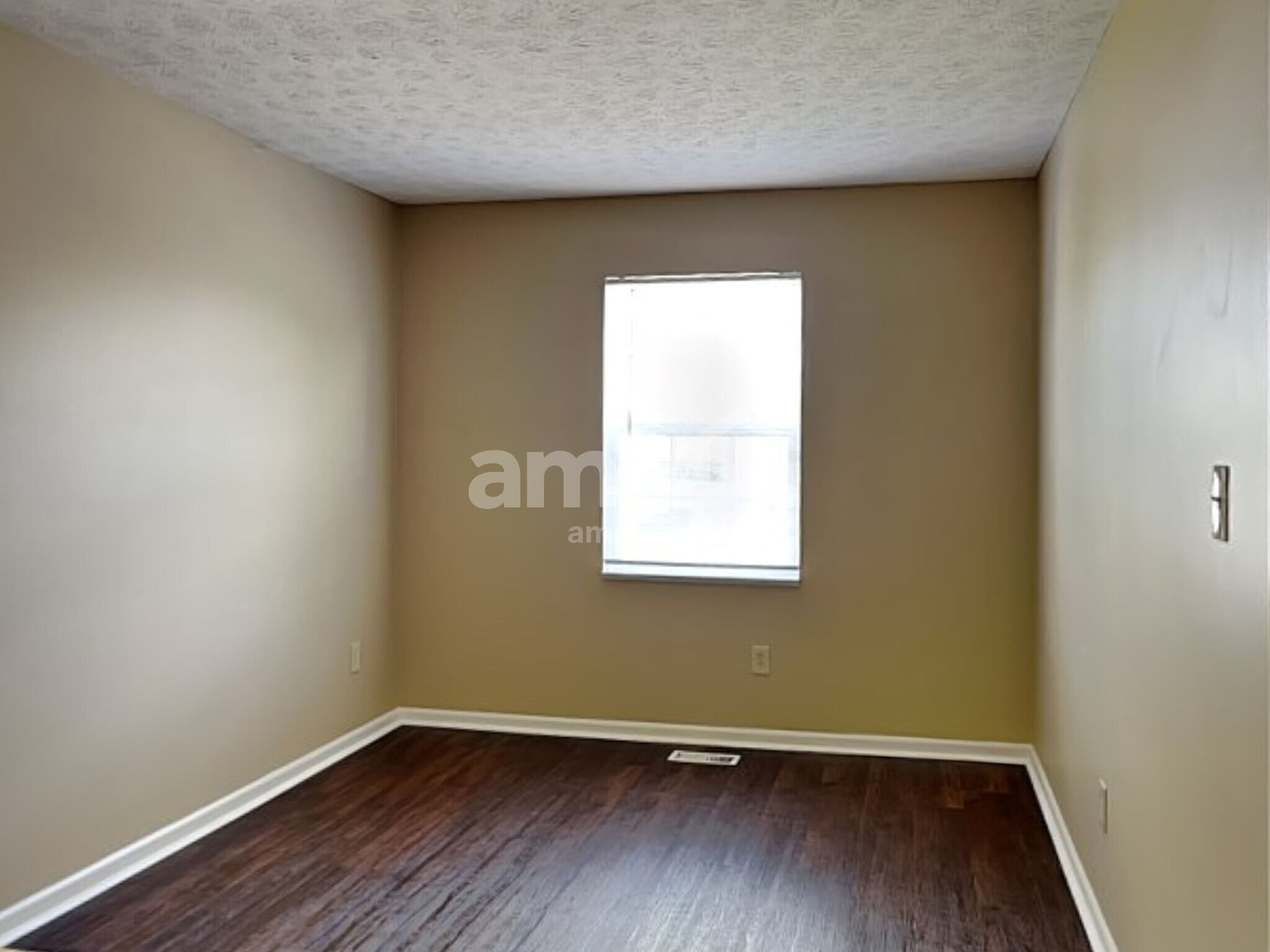 Building Photo - 5824 Twin River Ln
