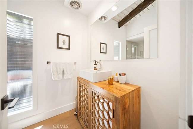 Building Photo - 2522 Zorada Dr