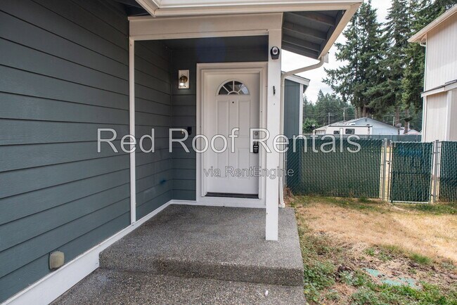 Building Photo - 242 174th St S