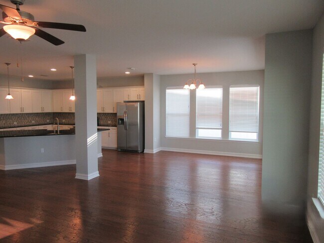 Building Photo - 315 Johnson Bayou Dr