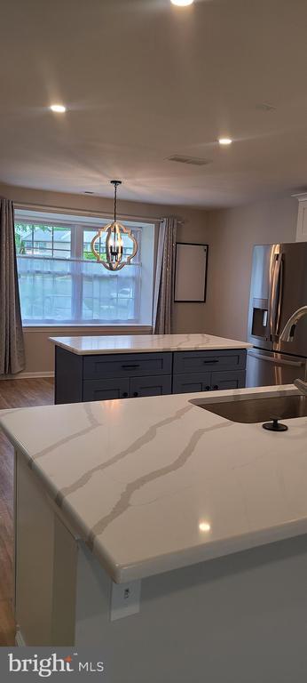 Building Photo - 433 Carmarthen Ct