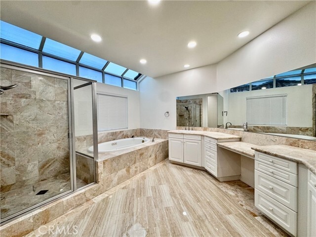 Building Photo - 19032 Avondale Ln