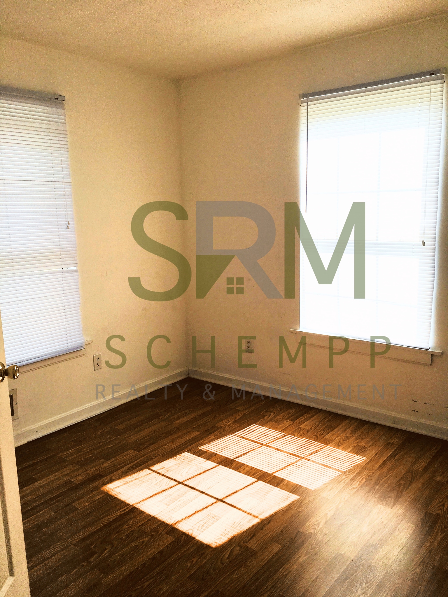 Building Photo - 621 S 19th St