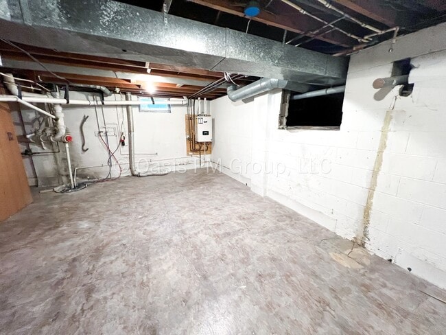 Building Photo - 4215 Avery Rd