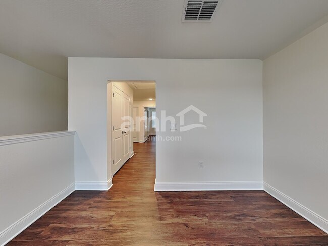 Building Photo - 953 Summer Stone Lp