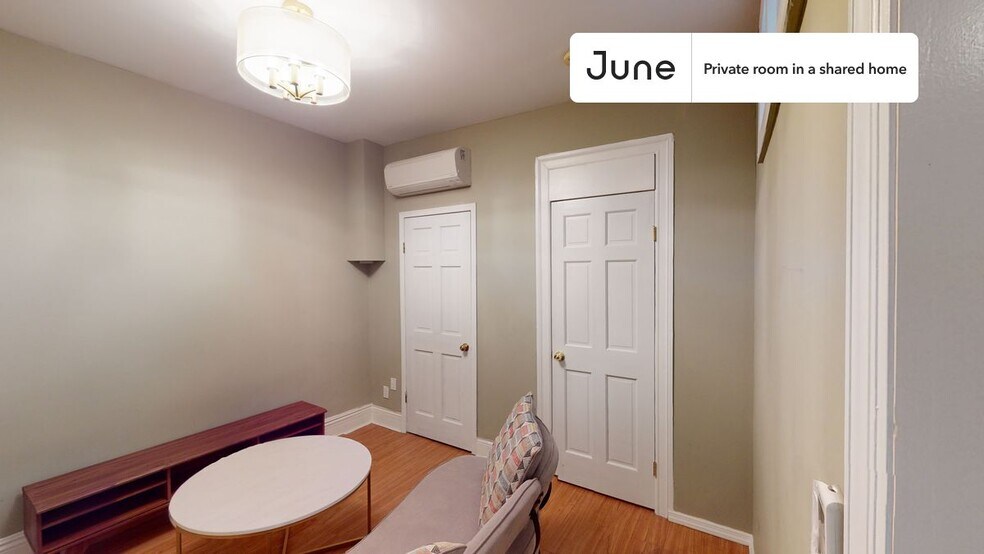 Building Photo - Room in Shared 5 bed/2 bath home in Sunset Park