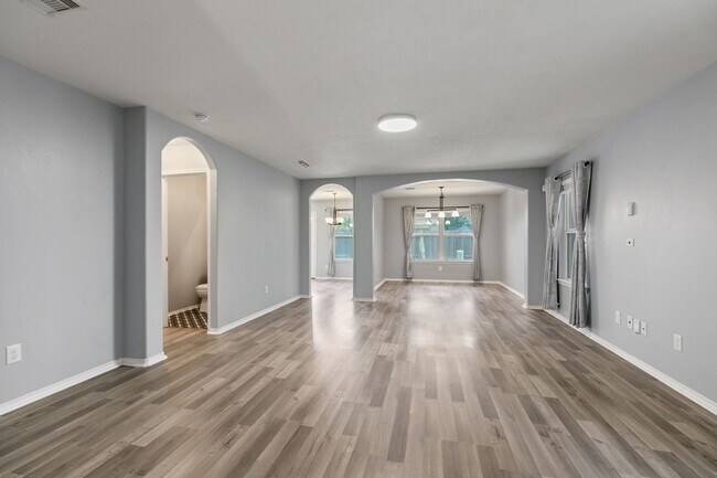 Building Photo - 8610 Twillingate Ln