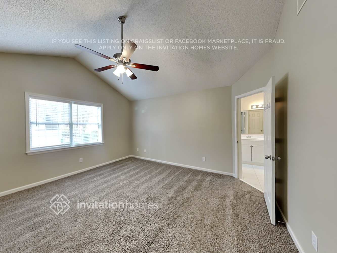 Building Photo - 6000 Elm Cove Ln
