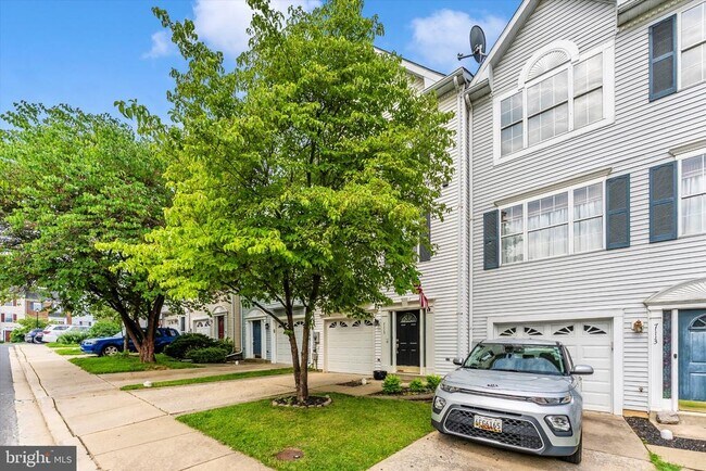 Building Photo - 7115 Oberlin Cir