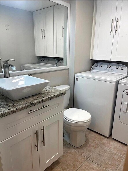 Building Photo - 579 Green Springs Pl