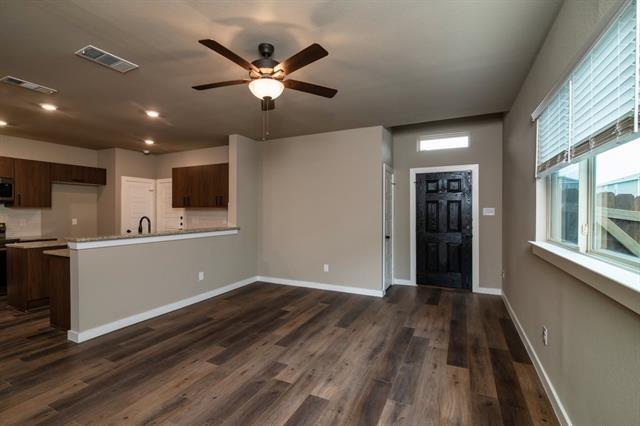 Building Photo - 620-616 Harvest Moon Dr