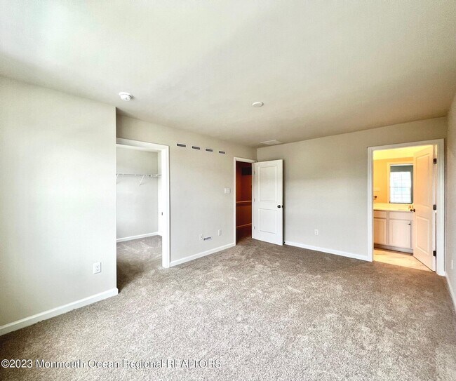 Building Photo - 38 Nelsons Way