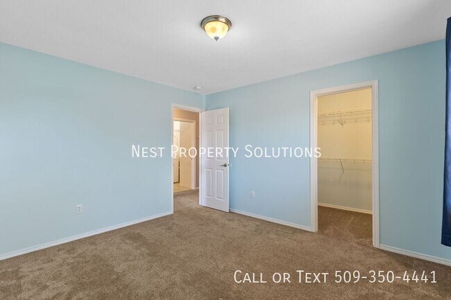 Building Photo - 542 S Driftwood Ln
