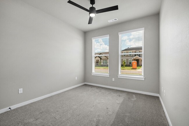 Building Photo - Live New in Bentonville | 3BR Beauty with Backyard