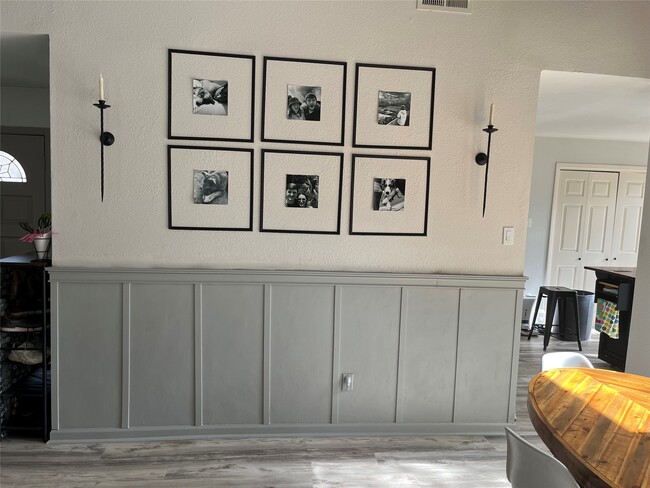 Building Photo - 12800 Briar Forest Dr