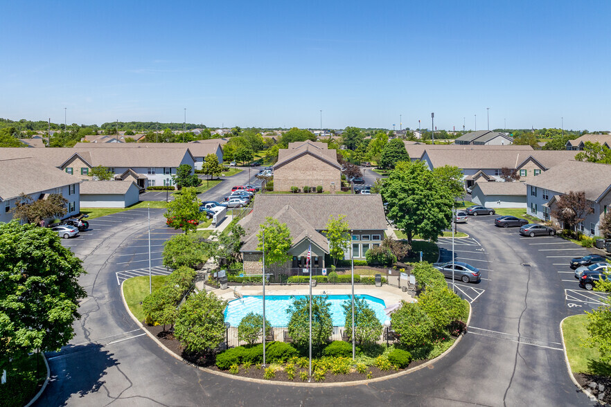 Aerial Photo - Waterford Pointe