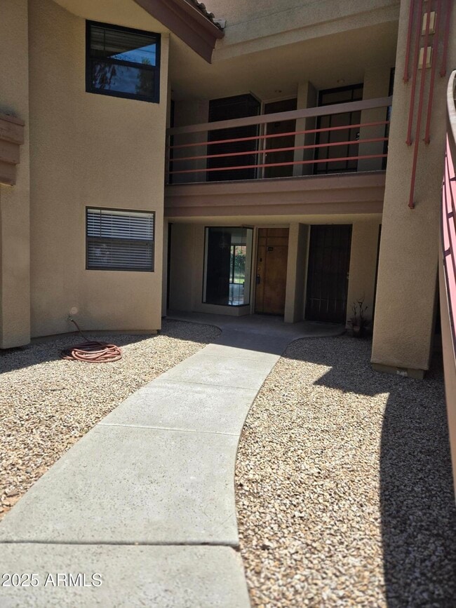 Building Photo - 5035 N 10th Pl