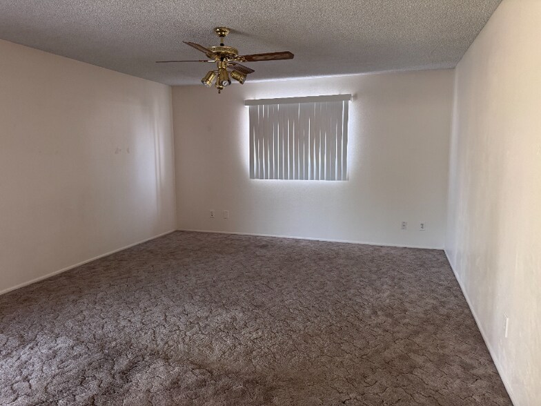 Building Photo - 4214 W Frier Dr