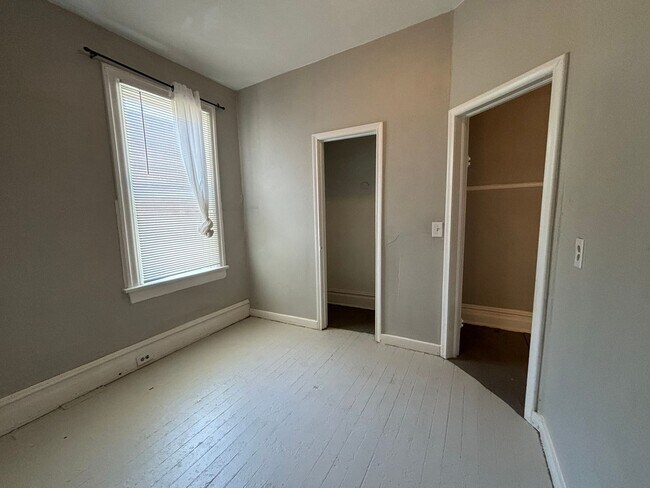 Building Photo - 1631 S 500 E