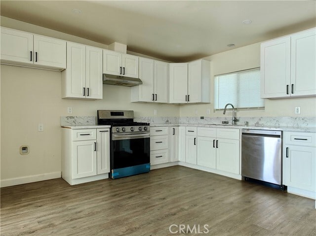 Building Photo - 960 E Columbia Ave