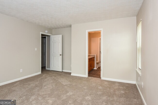 Building Photo - 1237 Ling Way
