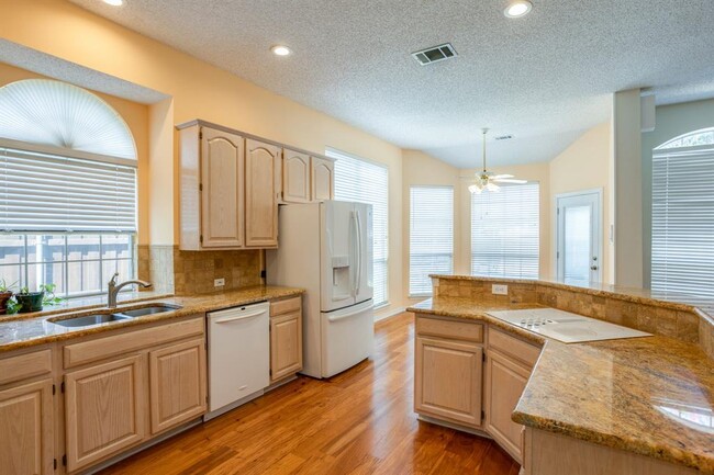 Building Photo - 1304 Pagewynne Dr