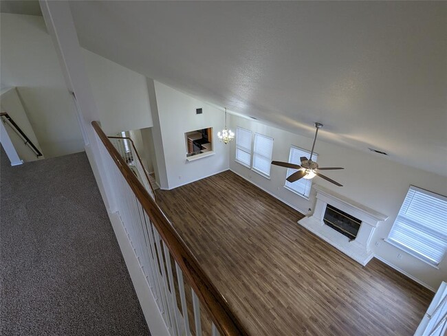 Building Photo - 13512 Albania Way