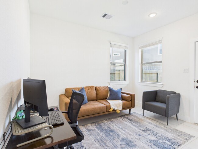 Building Photo - 15819 Black Grouse Dr