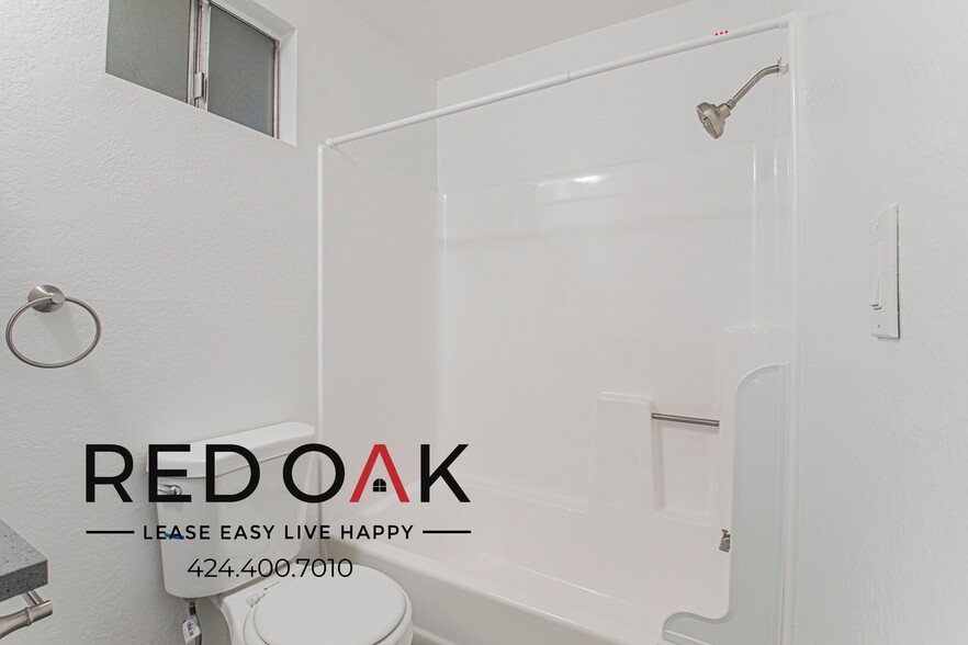 Building Photo - 1669 W 261st St