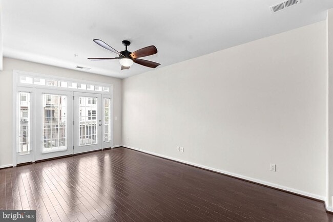 Building Photo - 25222 Briargate Terrace