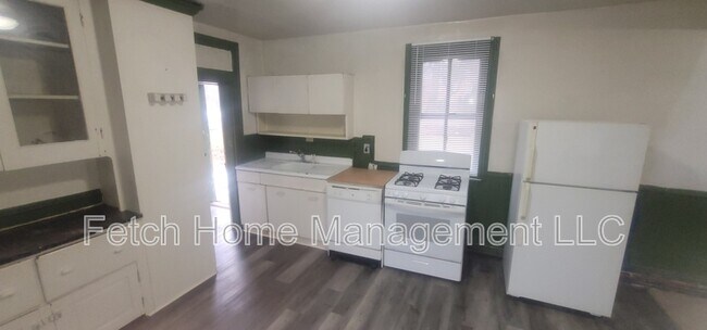 Building Photo - 107-109 East Main Street - 1