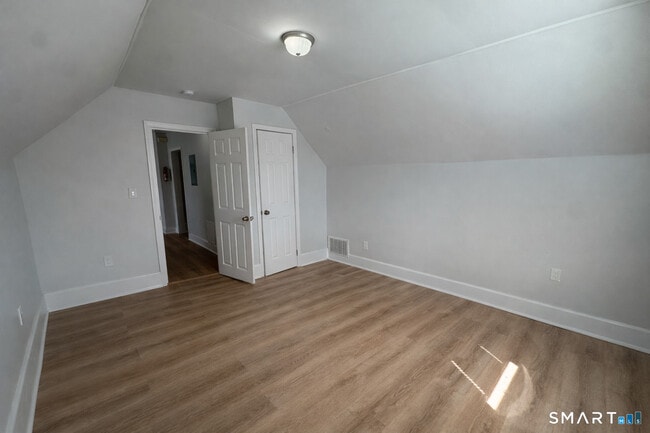 Building Photo - 181 Park St