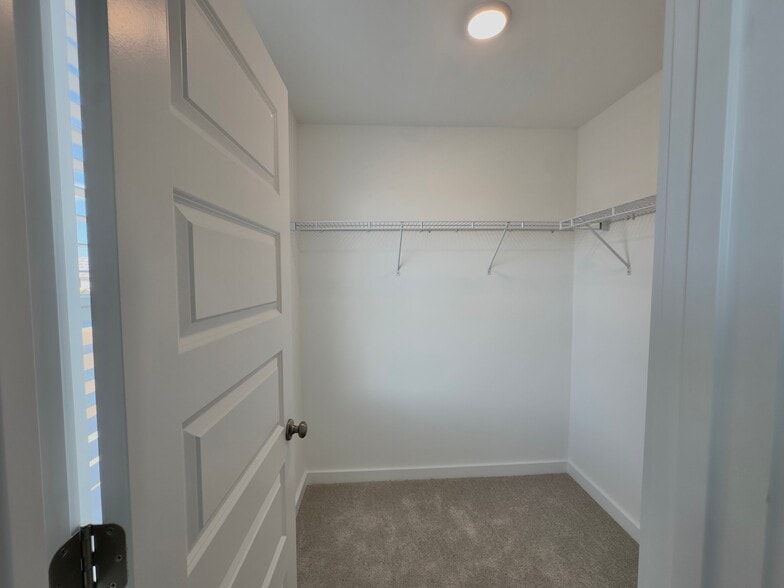 Building Photo - 12086 Windy Ln