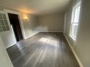 Building Photo - 844 W Highland Ave