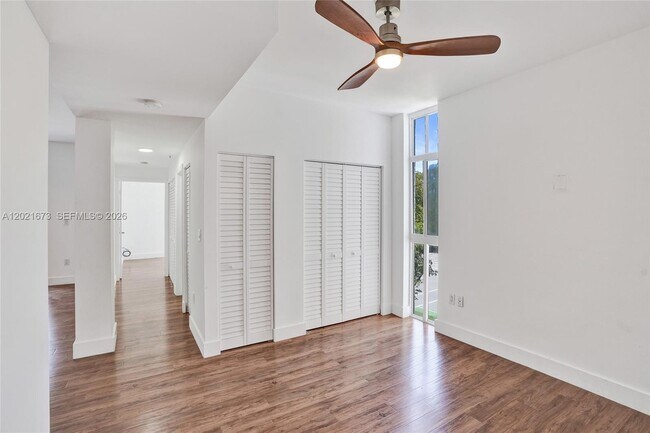 Building Photo - 9725 NW 52nd St