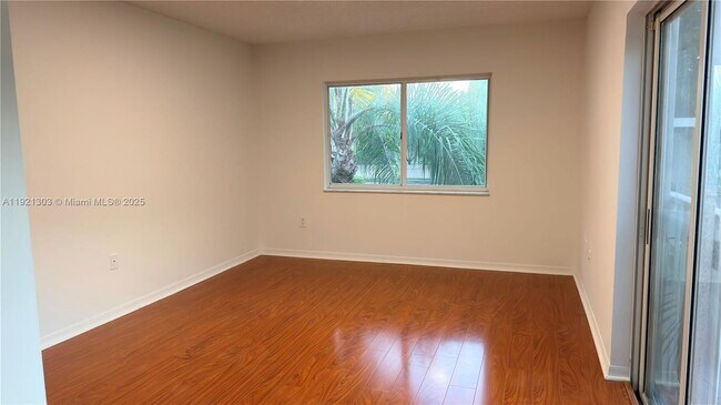 Building Photo - 10099 NW 43rd Terrace